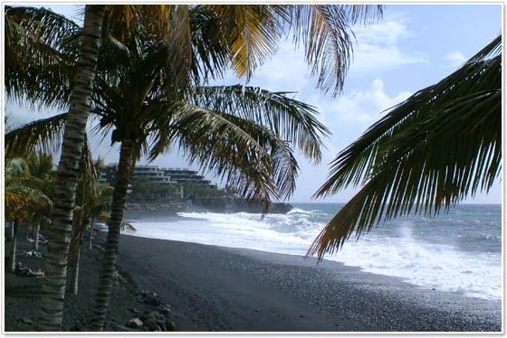 PLAYA de PUERTO NAOS Los Llanos de Aridane PLAYA de PUERTO NAOS Los Llanos de Aridane