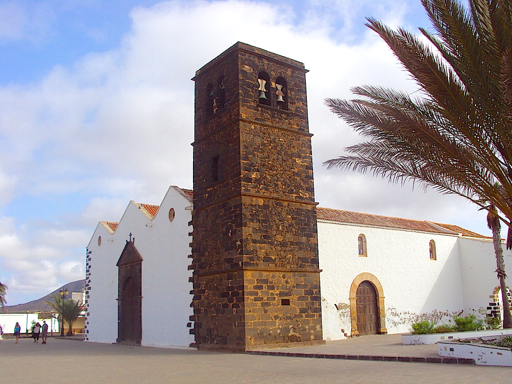 chiesa nuestra senora de candelaria la oliva fuerteventura