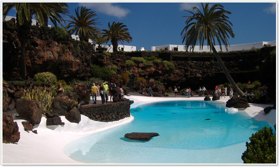 Lago naturale jameos del agua (itinerari lanzarote) Lago naturale jameos del agua (itinerari lanzarote)