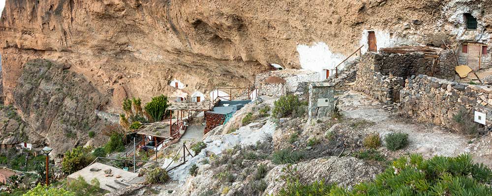 Sito archeologico con case rupestri sulla scogliera di Acusa, Seca Isola di Gran Canaria